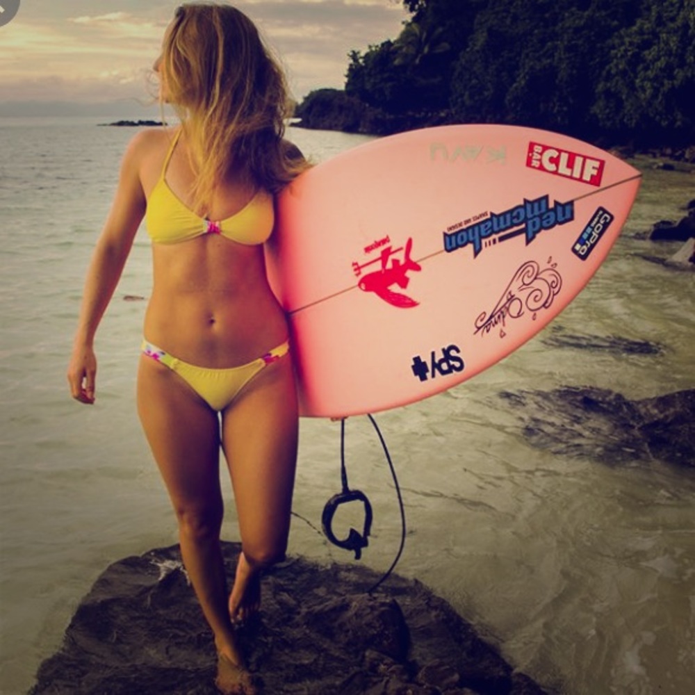 Odina Surf Bikini Top (S) & Bottom (M)